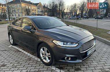 Лифтбек Ford Mondeo 2015 в Трускавце