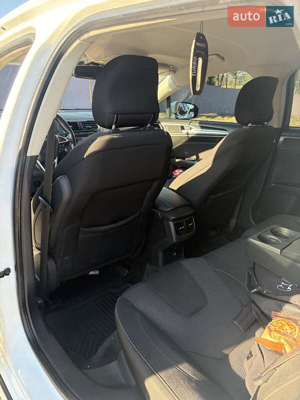 Універсал Ford Mondeo 2015 в Новому Розділі