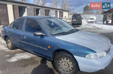 Седан Ford Mondeo 1993 в Лугинах