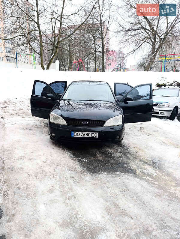 Ліфтбек Ford Mondeo 2002 в Тернополі