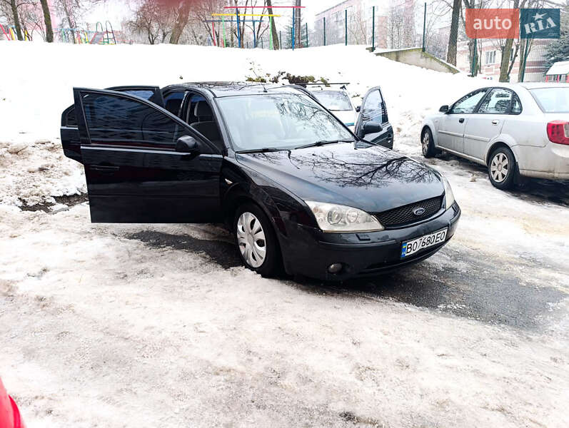 Ліфтбек Ford Mondeo 2002 в Тернополі