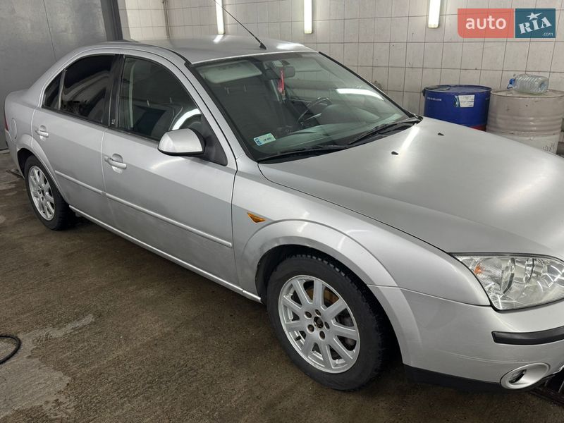 Седан Ford Mondeo 2000 в Києві