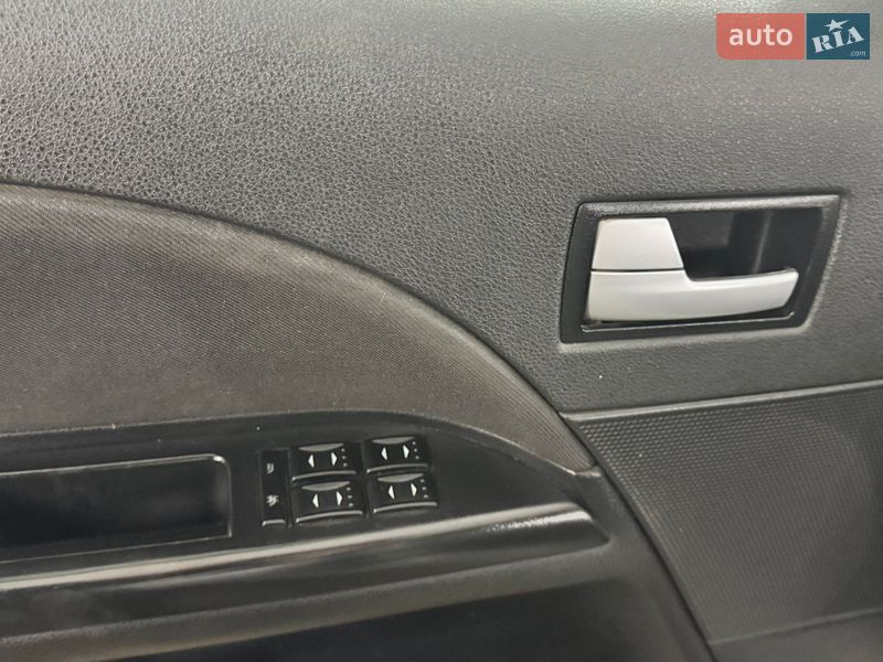 Седан Ford Mondeo 2000 в Києві