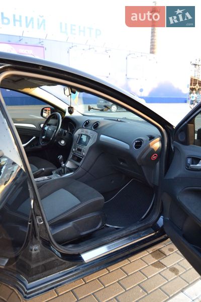 Універсал Ford Mondeo 2009 в Нововолинську