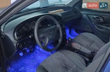 Седан Ford Mondeo 1997 в Черновцах