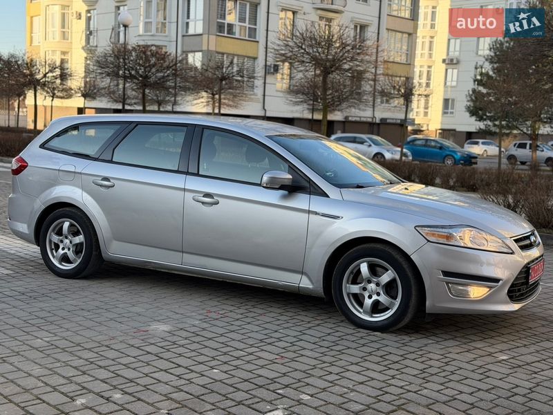Универсал Ford Mondeo 2012 в Ивано-Франковске