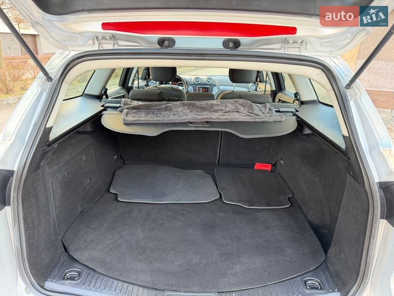 Универсал Ford Mondeo 2012 в Ивано-Франковске