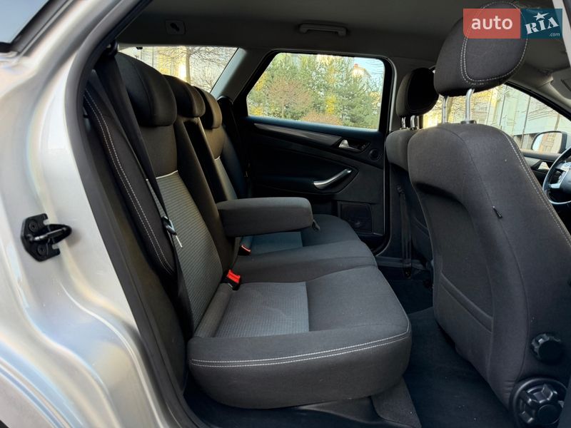 Универсал Ford Mondeo 2012 в Ивано-Франковске