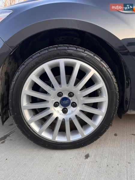 Лифтбек Ford Mondeo 2008 в Луцке