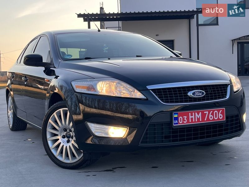 Лифтбек Ford Mondeo 2008 в Луцке