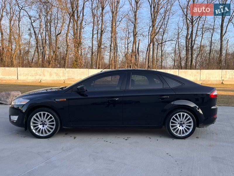 Лифтбек Ford Mondeo 2008 в Луцке