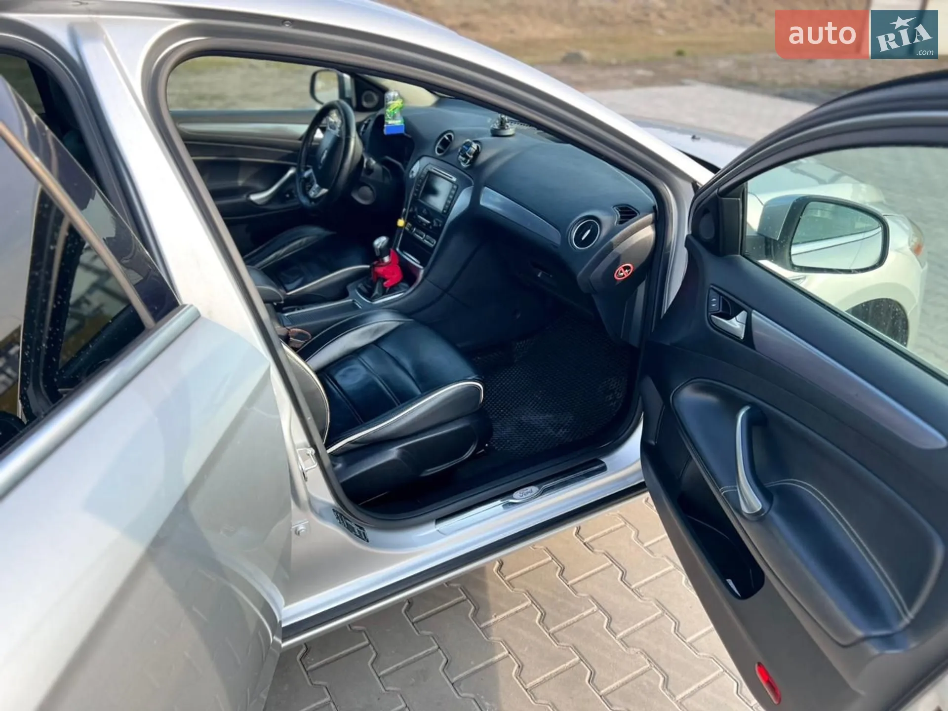 2013 Ford Mondeo - мініатюра 12