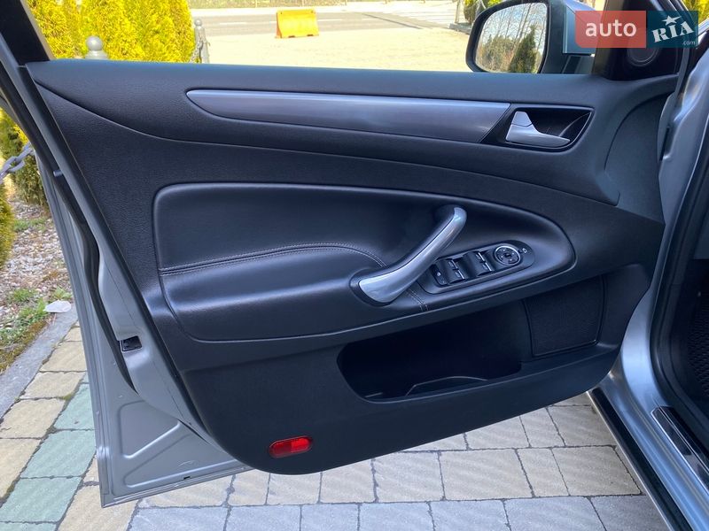 Універсал Ford Mondeo 2013 в Львові