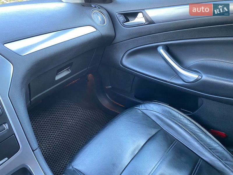 Універсал Ford Mondeo 2013 в Львові