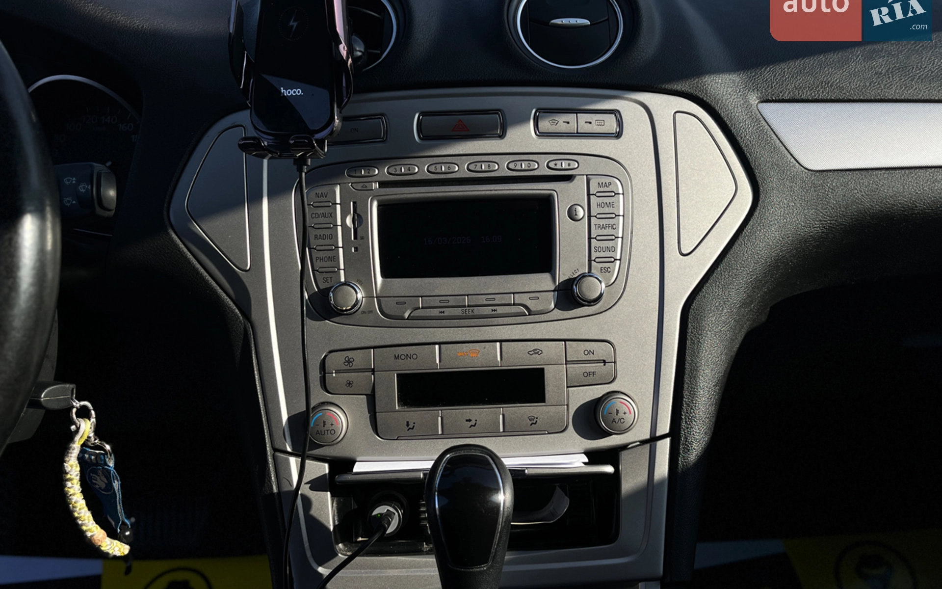 2010 Ford Mondeo - мініатюра 15