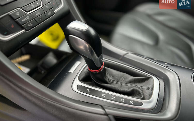 Седан Ford Mondeo 2018 в Коломые