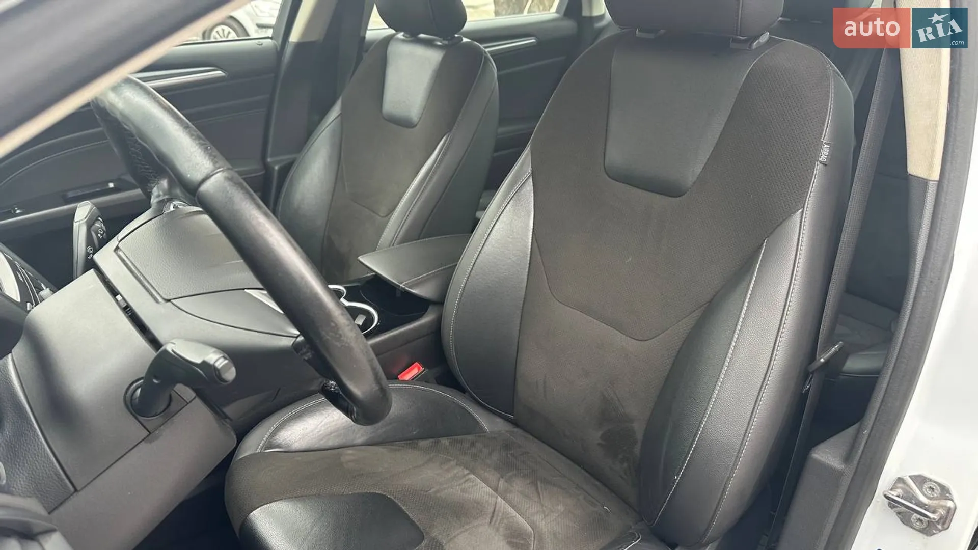 2016 Ford Mondeo - мініатюра 13