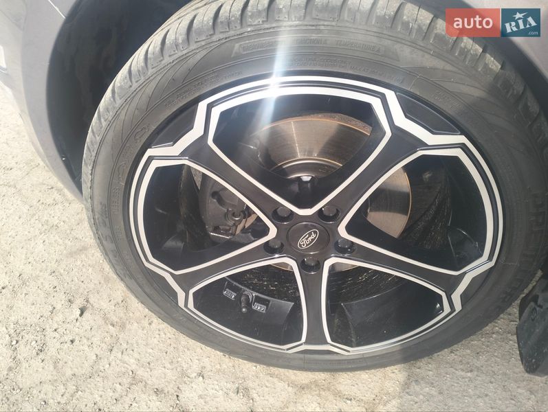 Седан Ford Mondeo 2012 в Днепре