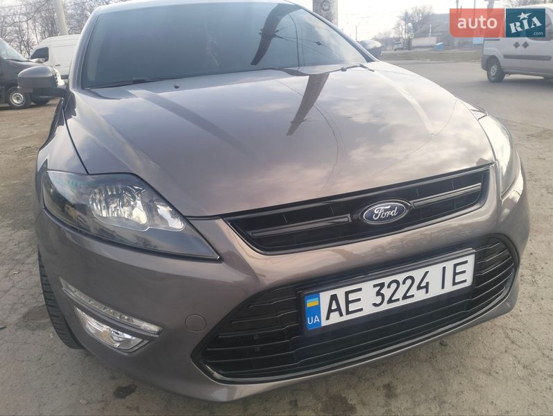 Седан Ford Mondeo 2012 в Днепре