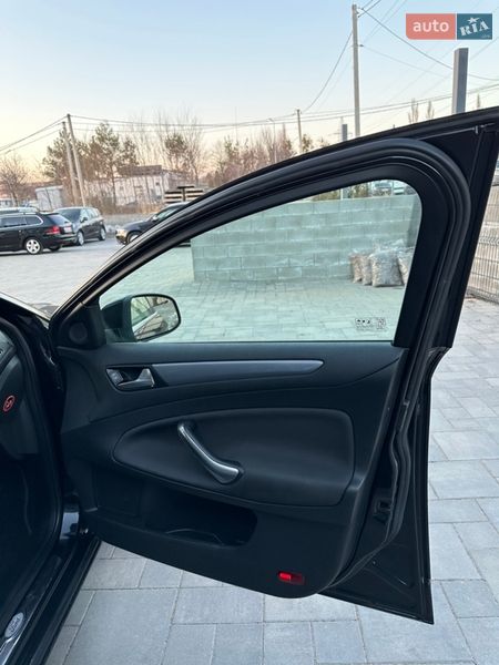 Універсал Ford Mondeo 2012 в Рівному