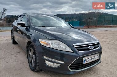 Лифтбек Ford Mondeo 2013 в Львове