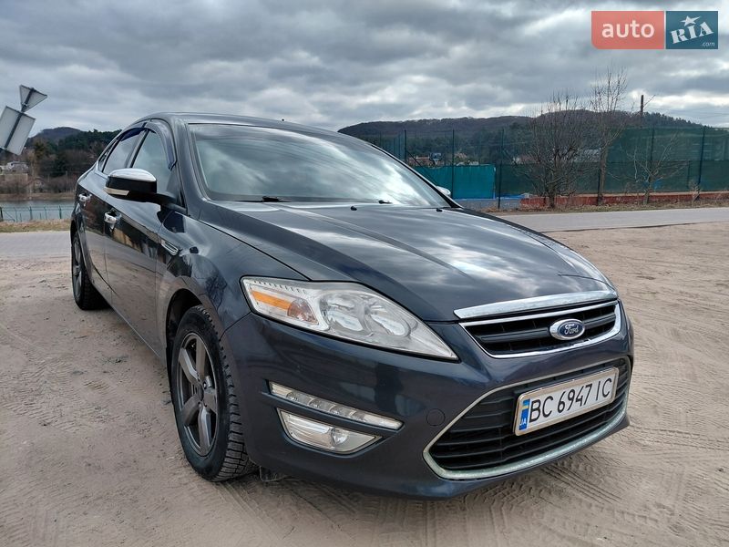 Ford Mondeo 2013 Ford Mondeo 2013
