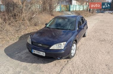 Лифтбек Ford Mondeo 2001 в Ровно