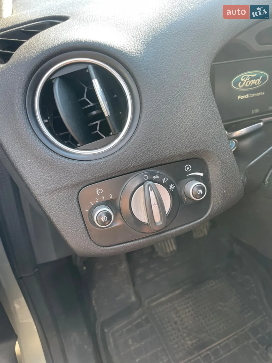 2010 Ford Mondeo - мініатюра 19