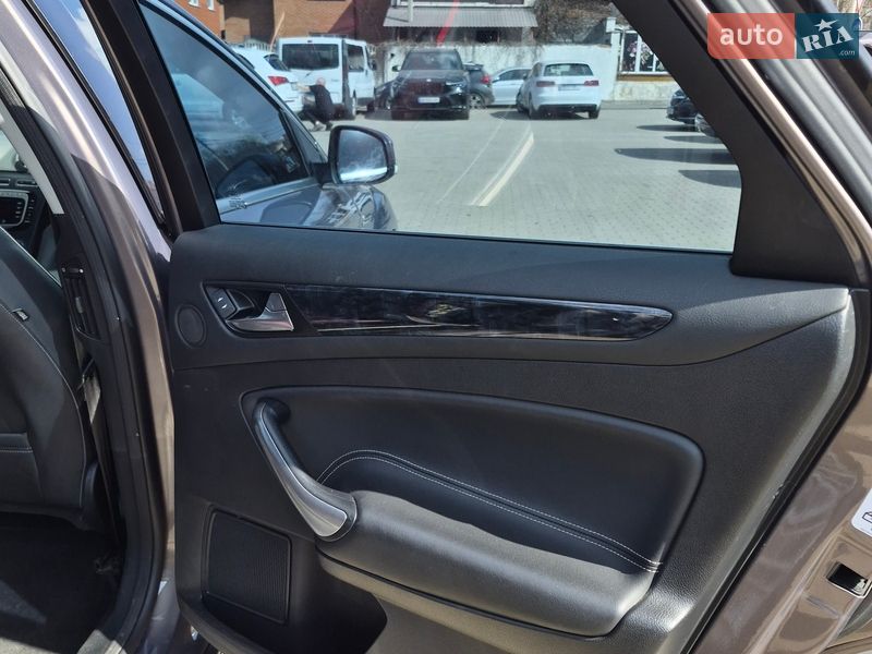 Седан Ford Mondeo 2012 в Виннице фото 39 Седан Ford Mondeo 2012 в Виннице