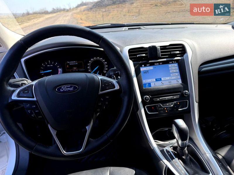 Седан Ford Mondeo 2016 в Николаеве