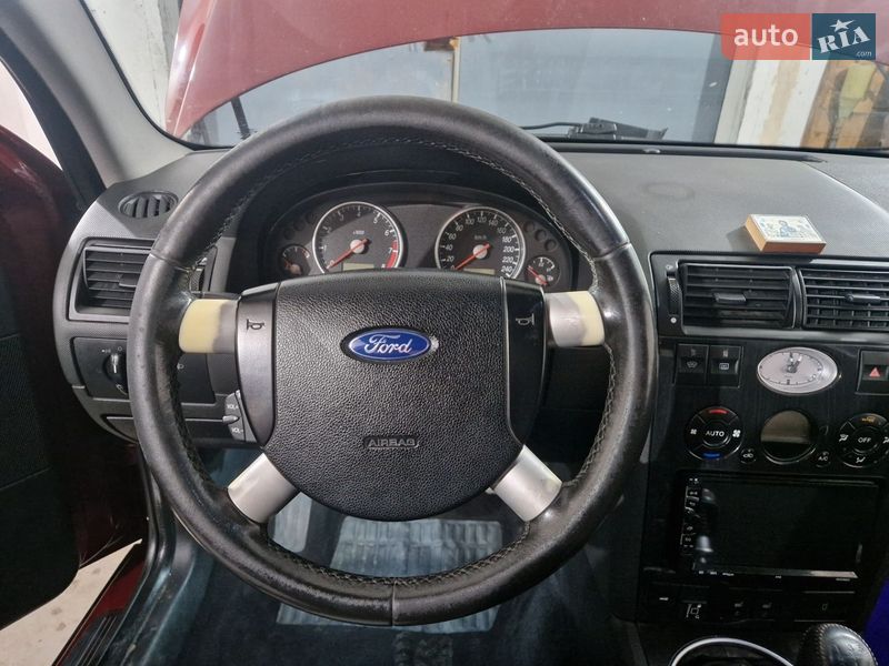 Седан Ford Mondeo 2003 в Львове