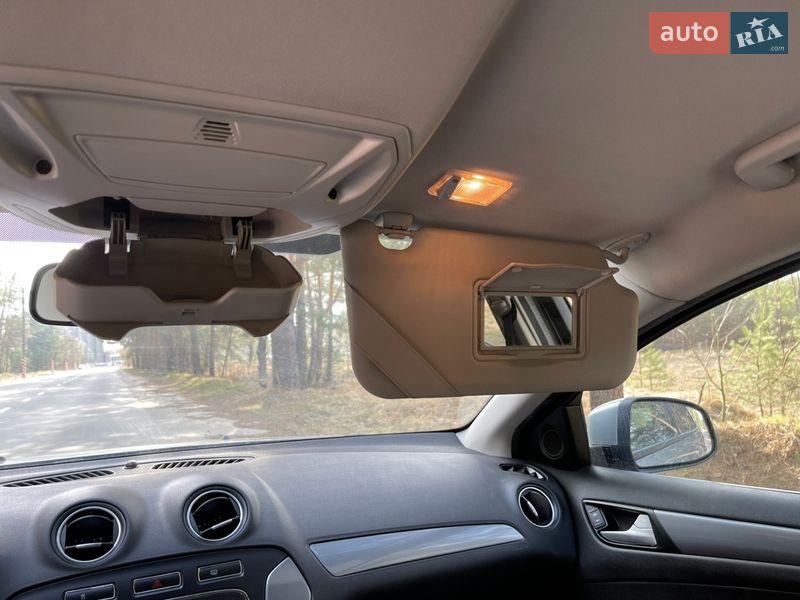 Седан Ford Mondeo 2014 в Славуті фото 99 Седан Ford Mondeo 2014 в Славуті