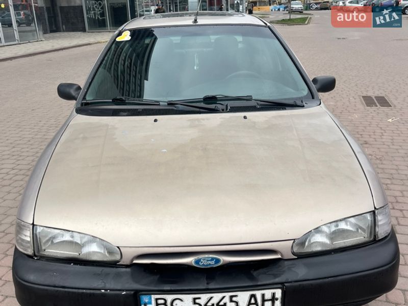 Седан Ford Mondeo 1994 в Ивано-Франковске фото 2 Седан Ford Mondeo 1994 в Ивано-Франковске