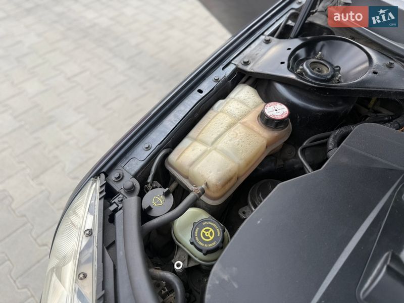 Лифтбек Ford Mondeo 2007 в Черновцах