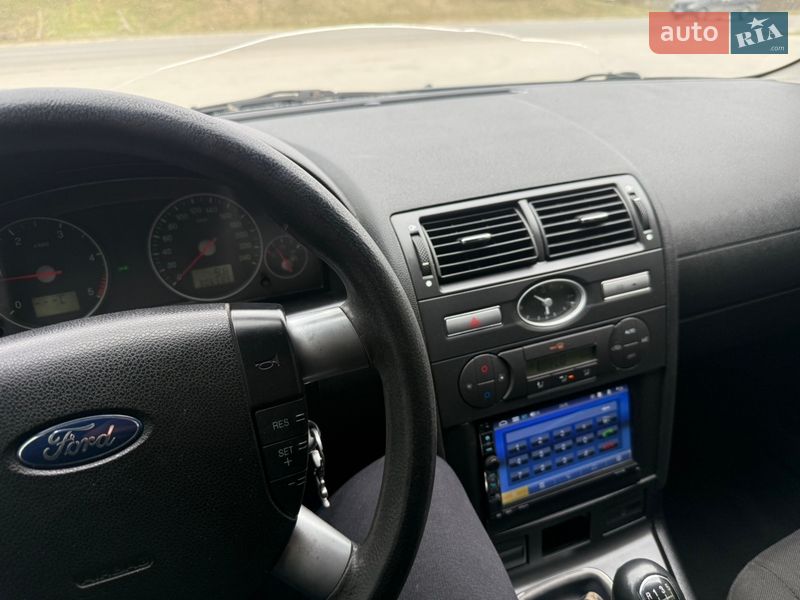 Лифтбек Ford Mondeo 2007 в Черновцах