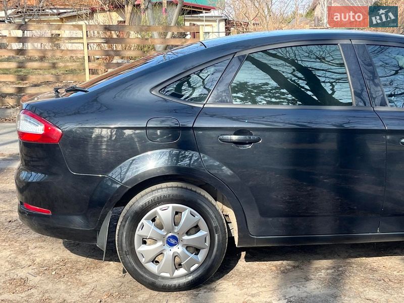 Седан Ford Mondeo 2013 в Києві фото 13 Седан Ford Mondeo 2013 в Києві
