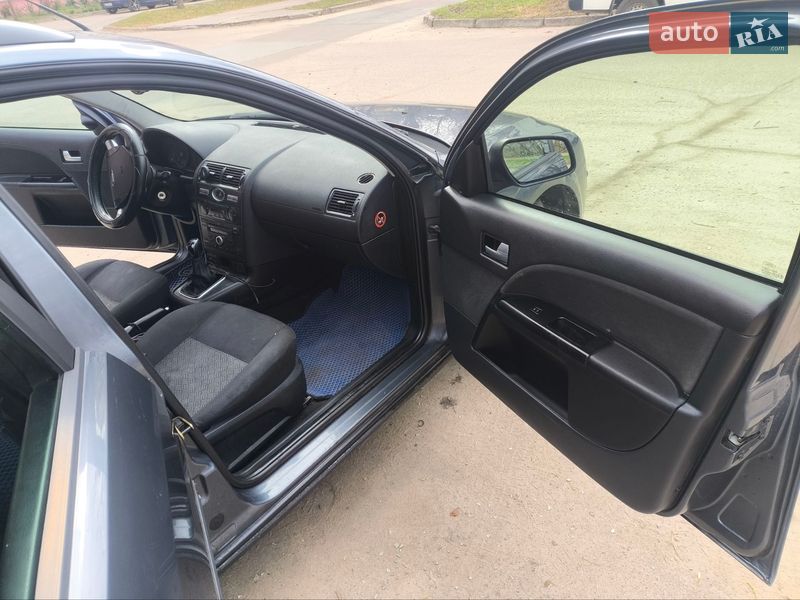 Універсал Ford Mondeo 2004 в Житомирі