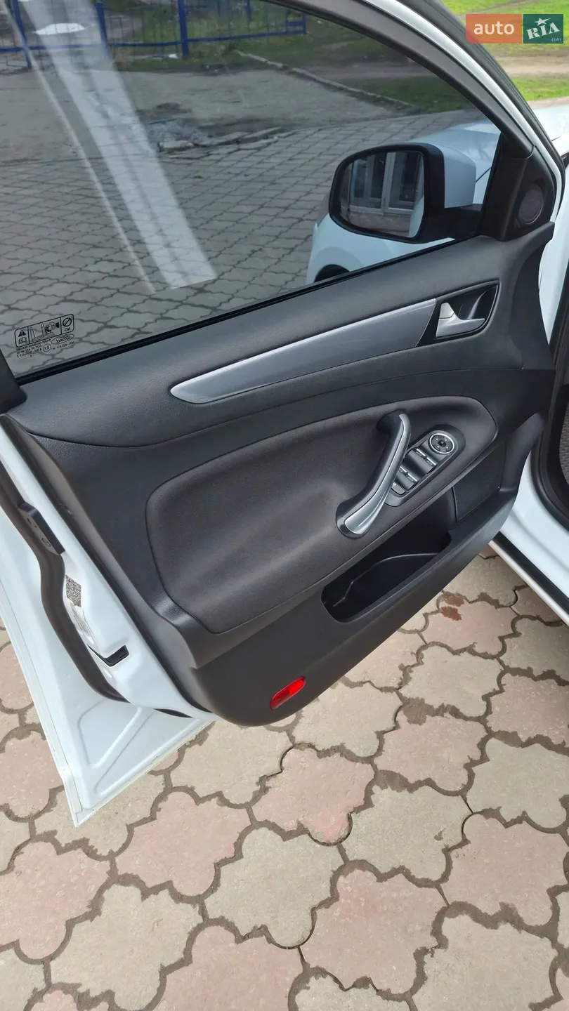 2014 Ford Mondeo - мініатюра 15