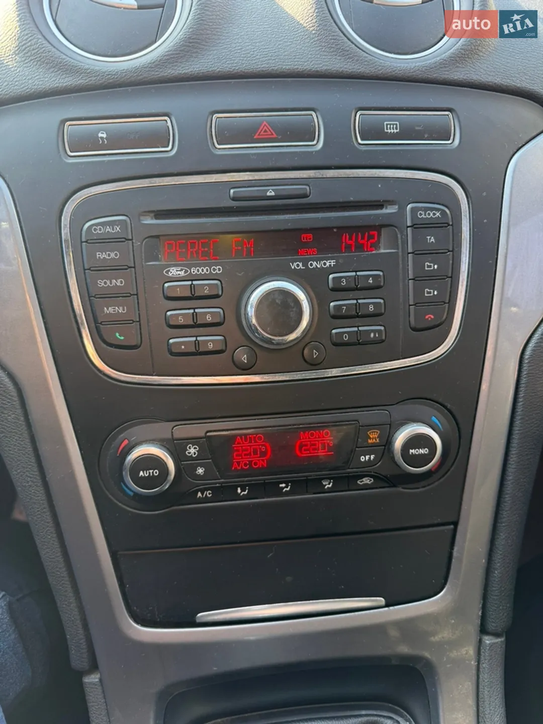 2013 Ford Mondeo - мініатюра 12