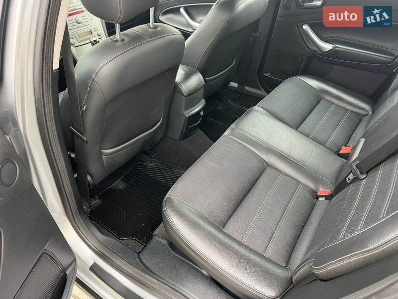 Седан Ford Mondeo 2007 в Василькове