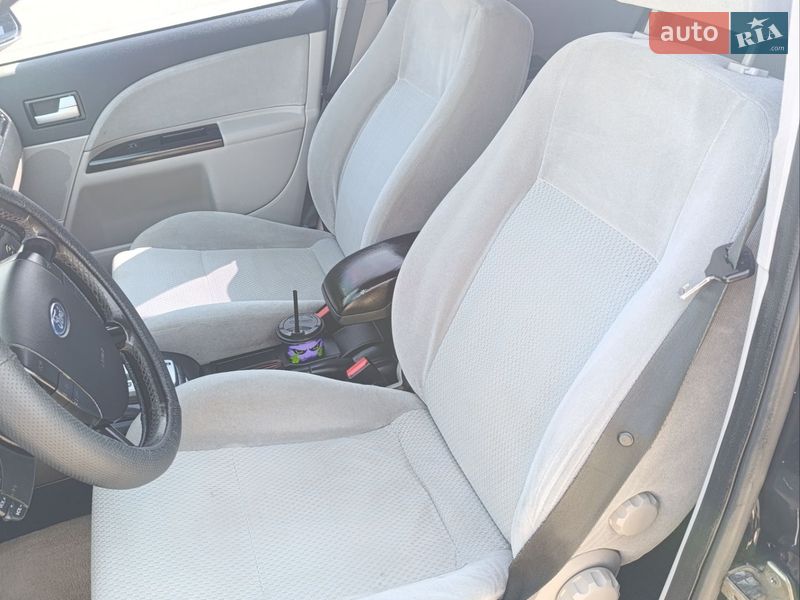 Лифтбек Ford Mondeo 2002 в Тернополе