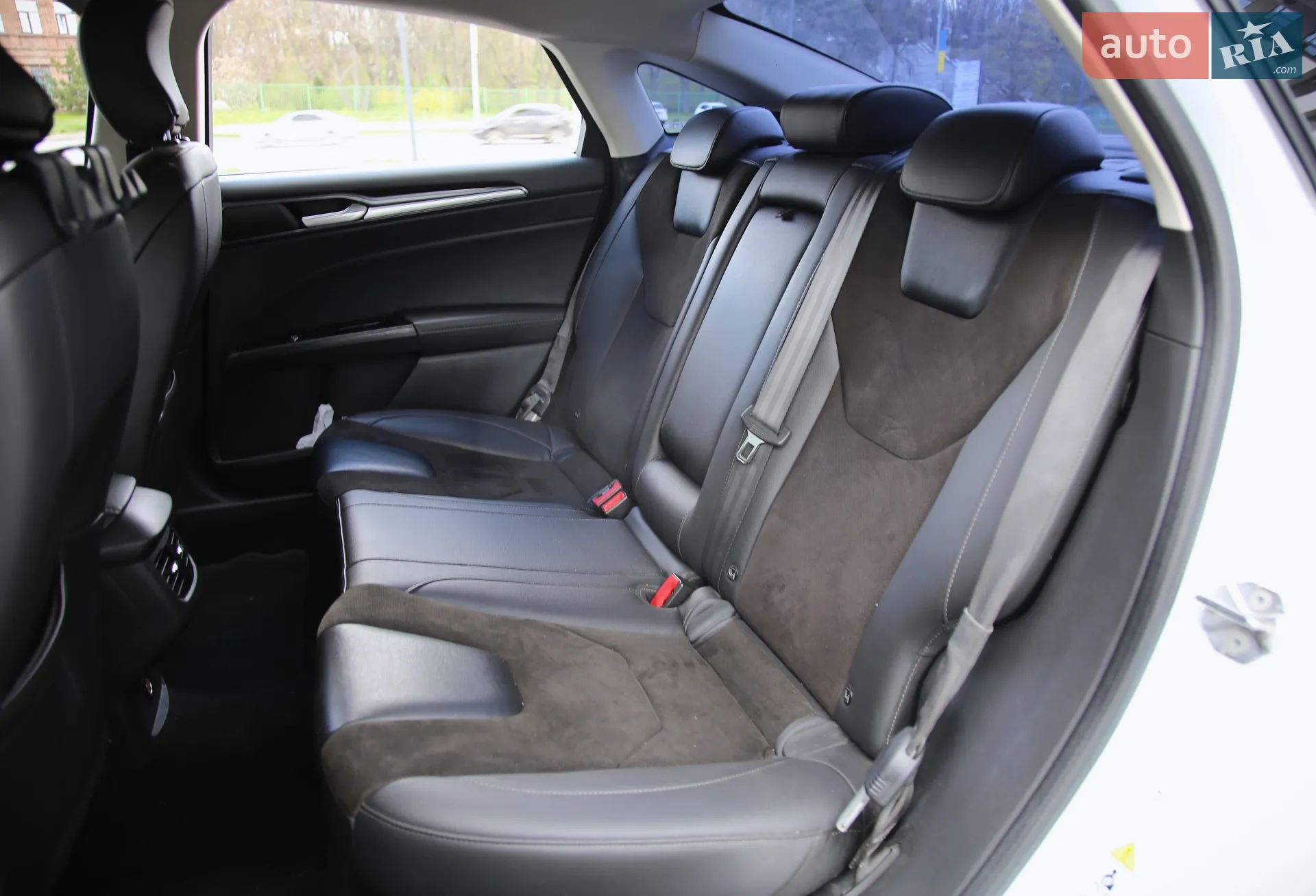 2016 Ford Mondeo - мініатюра 8