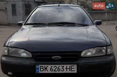Універсал Ford Mondeo 1996 в Рівному