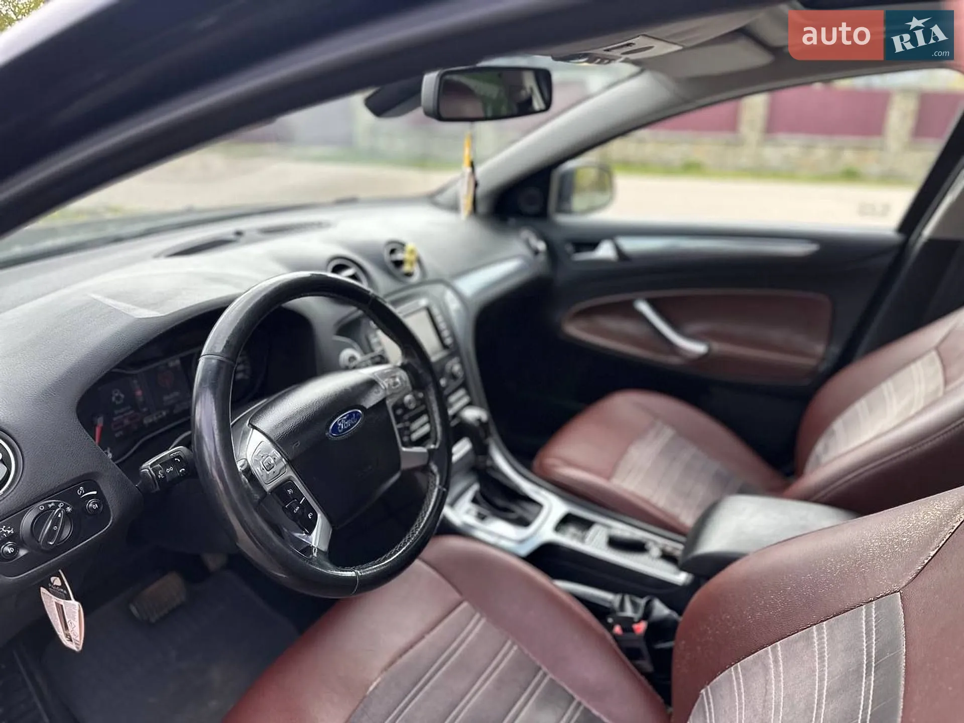 2014 Ford Mondeo - мініатюра 32