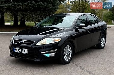 Седан Ford Mondeo 2012 в Ровно