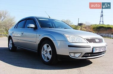 Лифтбек Ford Mondeo 2004 в Одессе