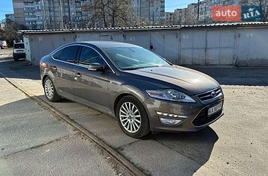 Лифтбек Ford Mondeo 2011 в Киеве