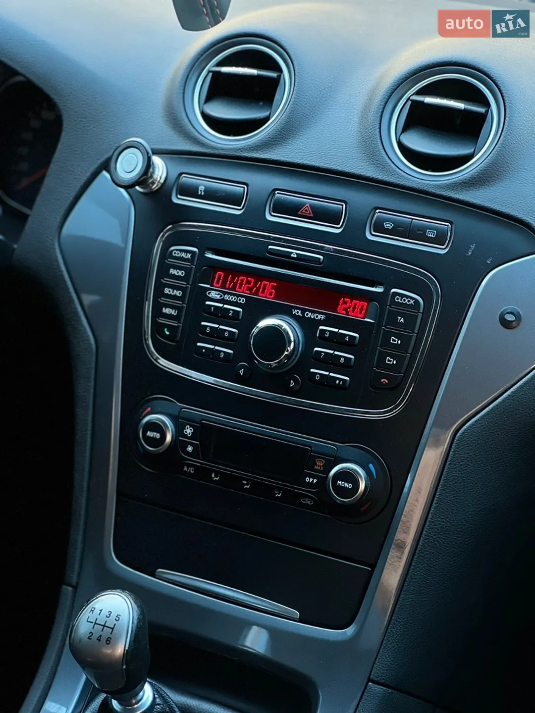 2014 Ford Mondeo - мініатюра 12