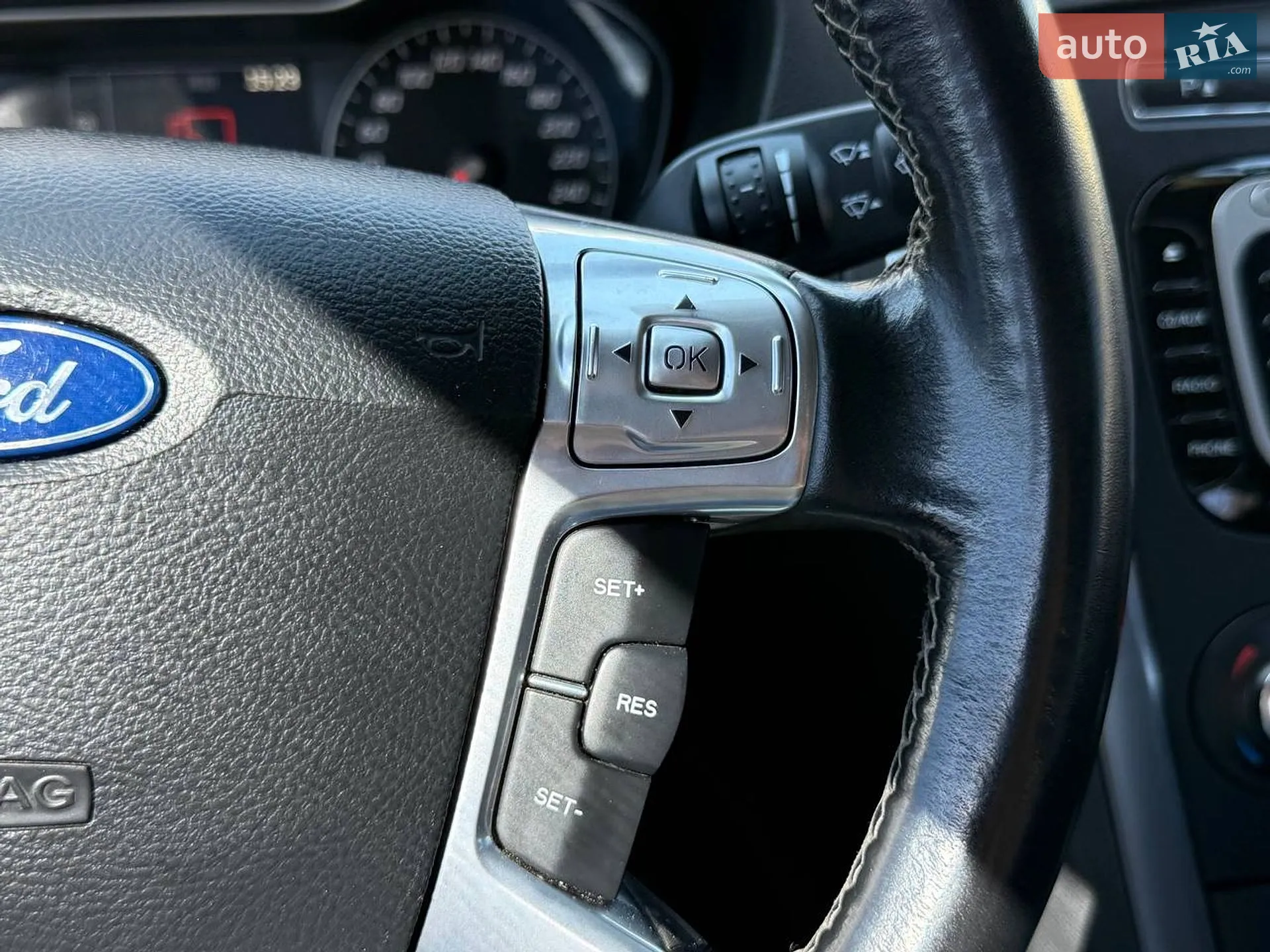 2012 Ford Mondeo - мініатюра 25