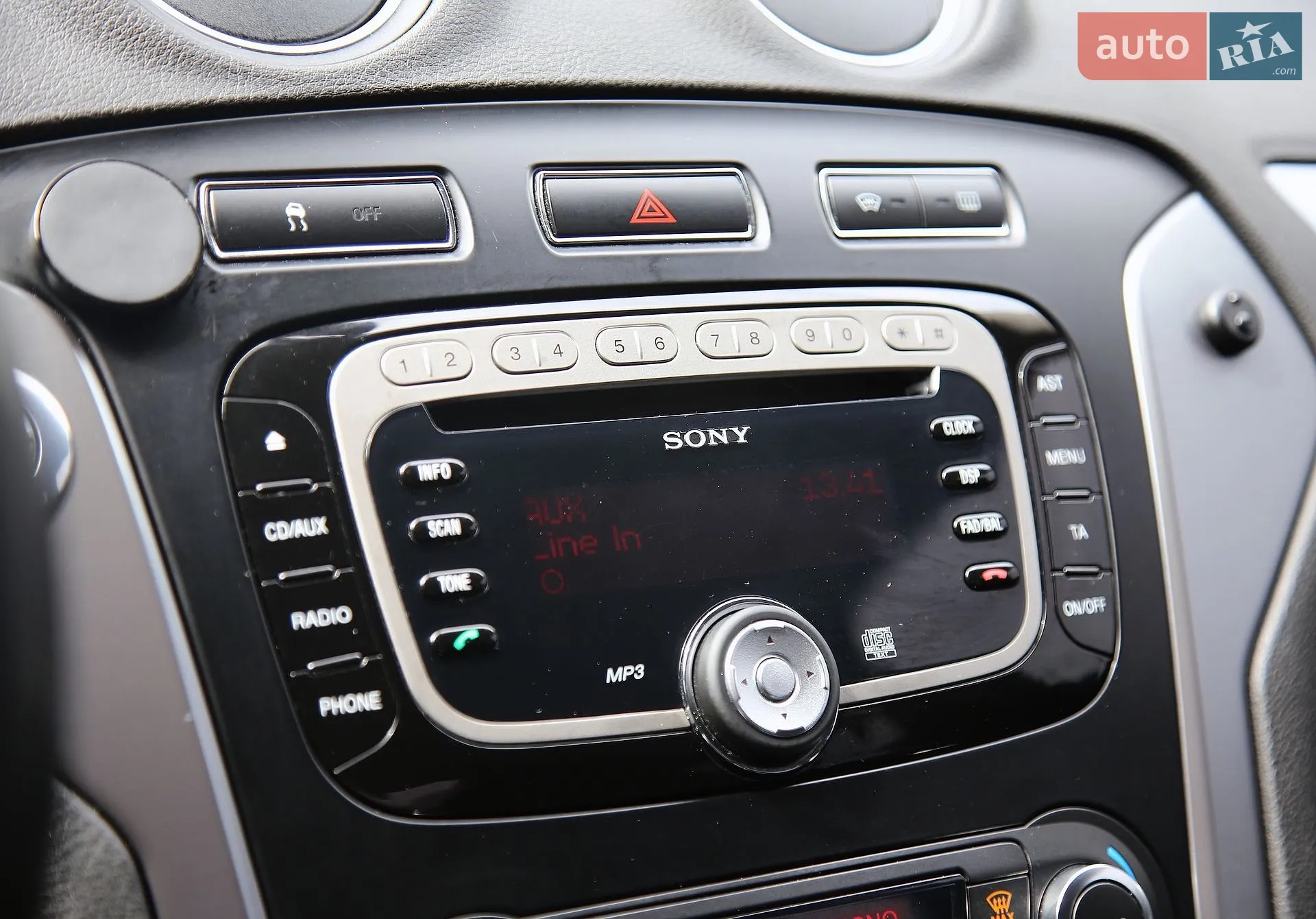 2011 Ford Mondeo - мініатюра 15